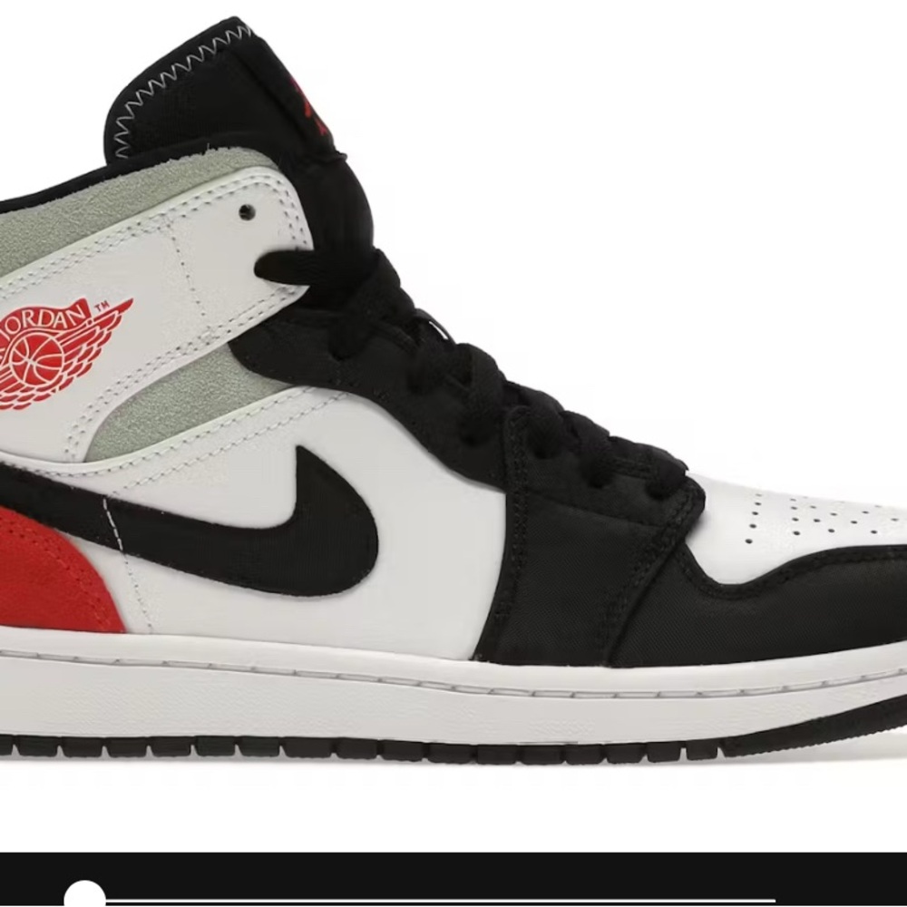 Jordan Sneakers Black White Red Mens 6.5 women 8